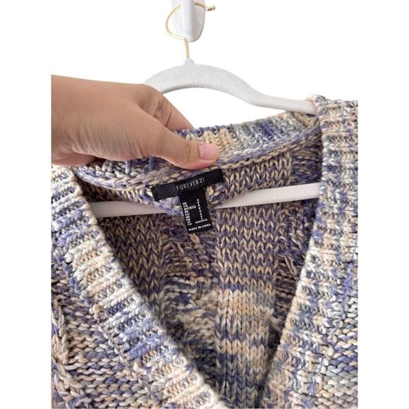 Forever21 Chunky Cable Knit Cropped Cardigan Sweater Size Small V Neck Multi - Picture 8 of 8